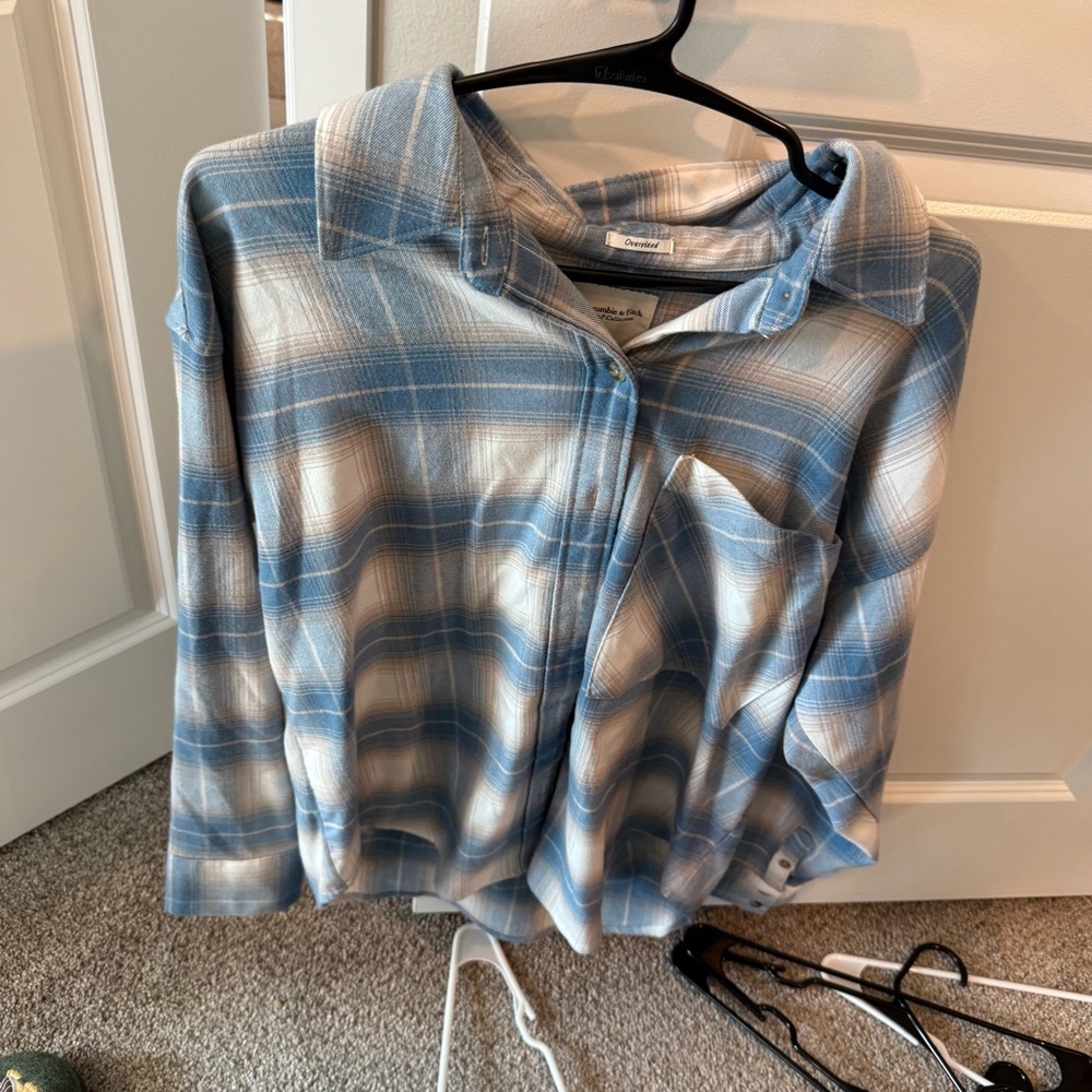 Abercrombie Oversized Blue and White Plaid Button-Up Shirt